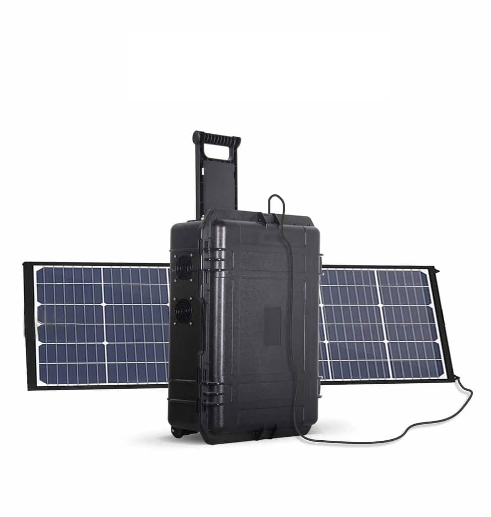 CN3500 portable power station with solar